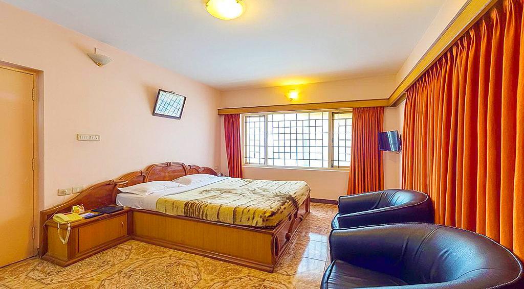 אוטי Hotel Silver Oak מראה חיצוני תמונה