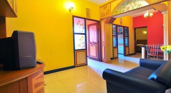 אוטי Hotel Silver Oak מראה חיצוני תמונה